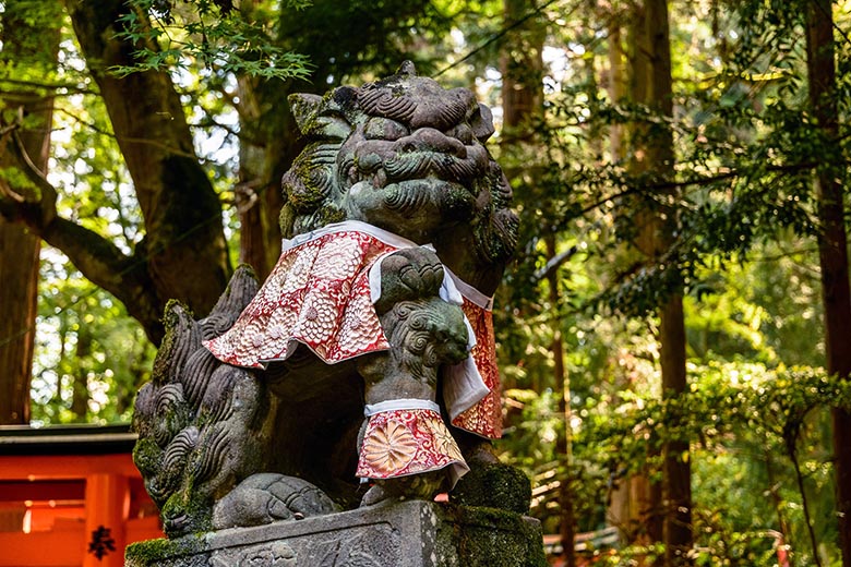 Inari: A Divindade Andrógina do Japão